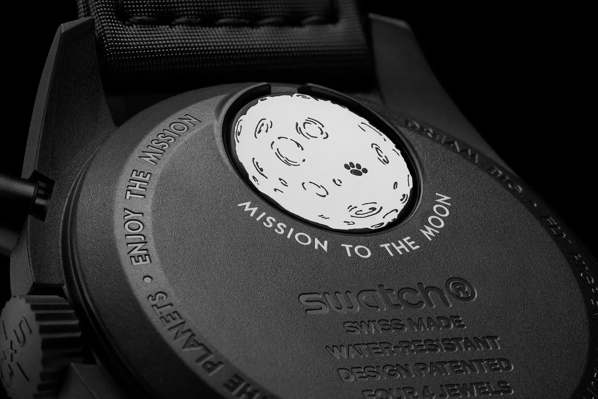 Swatch x Omega x Snoopy Black - Mission to the Moonphase - New 